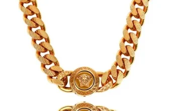 내돈내산!! 베르사체목걸이 짱짱짱!!