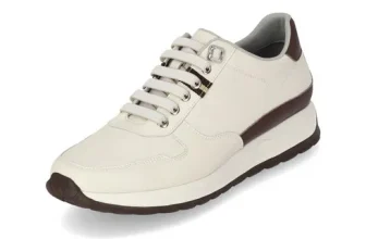 오늘 구매한 미소페남성스니커즈 굿굿굿~