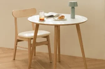 인생템~ 원목원형식탁 넘 좋아요~